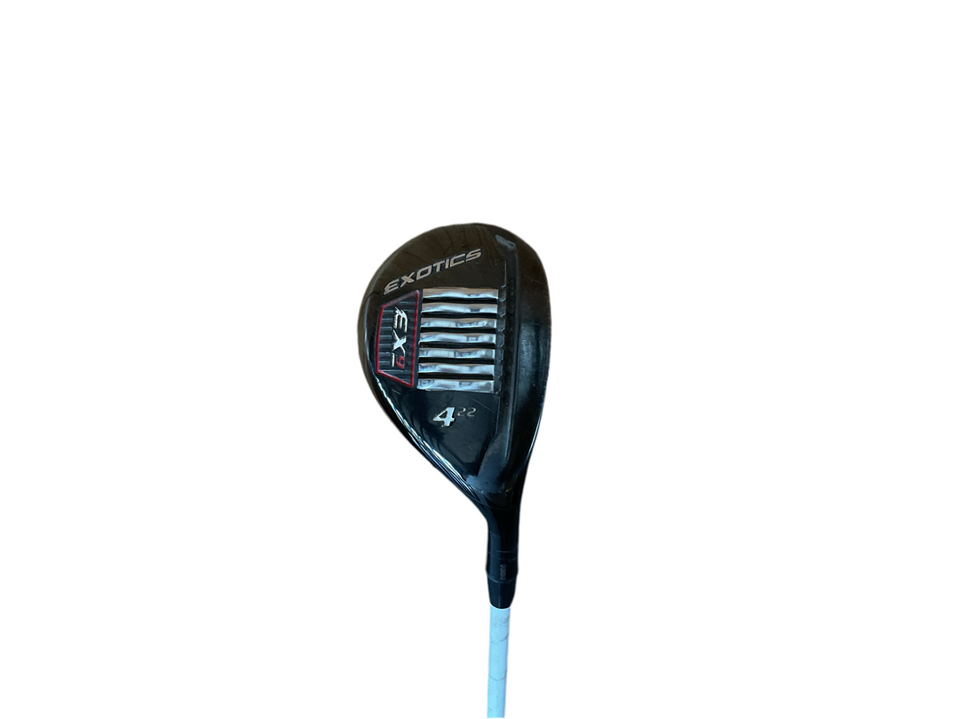 4-iron golf club with black head and silver shaft, featuring a sleek design.