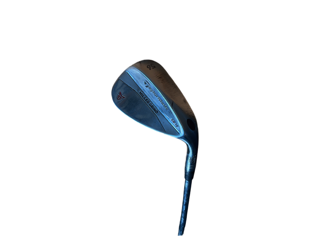 2018 callaway xj wedge, black and blue finish with a white sole.