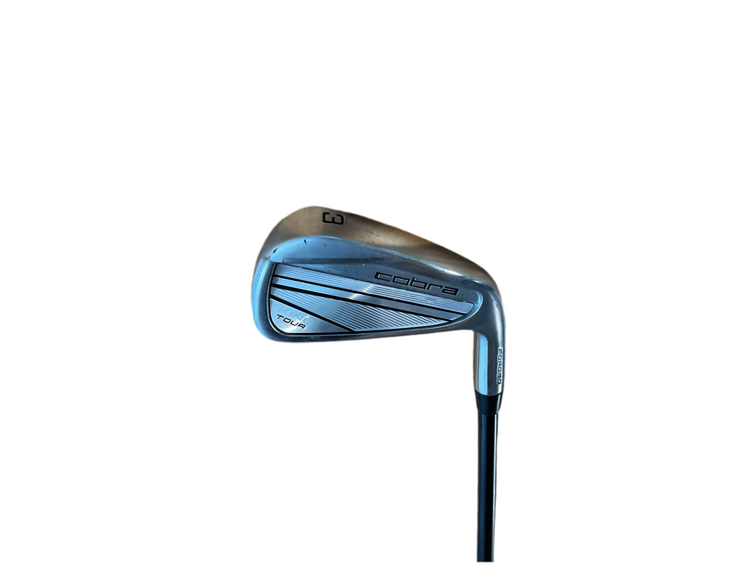 2018 callaway x forged irons, silver and black finish with carbon fiber shaft.