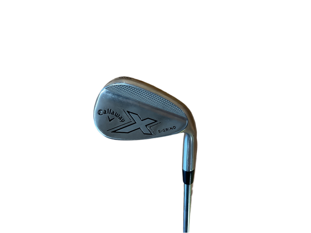 Callaway x 56° wedge, black and silver head with textured grip.