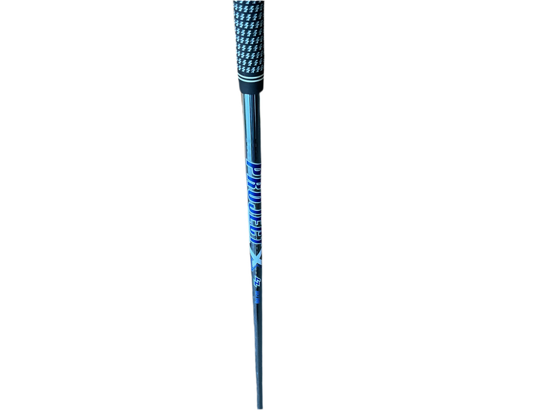 Blue and black golf club with textured grip, featuring callaway brand logo.