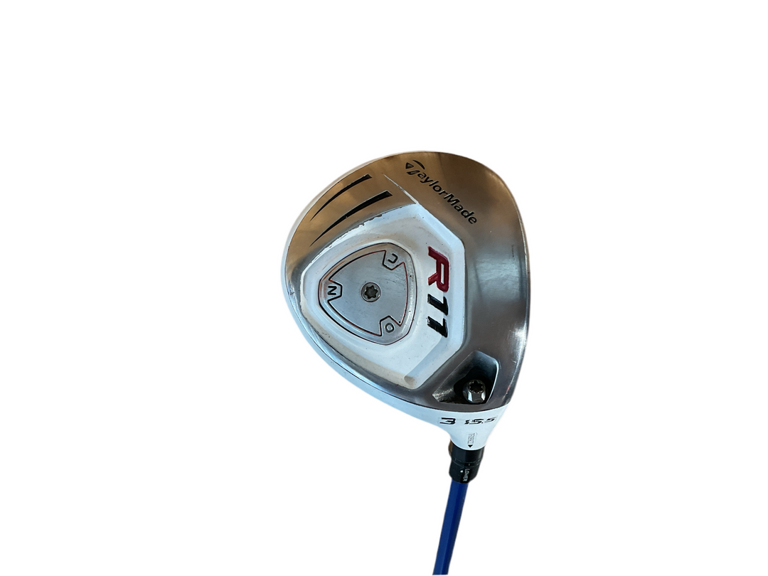 2019 callaway razr fit driver, silver head with gold accents and blue shaft.