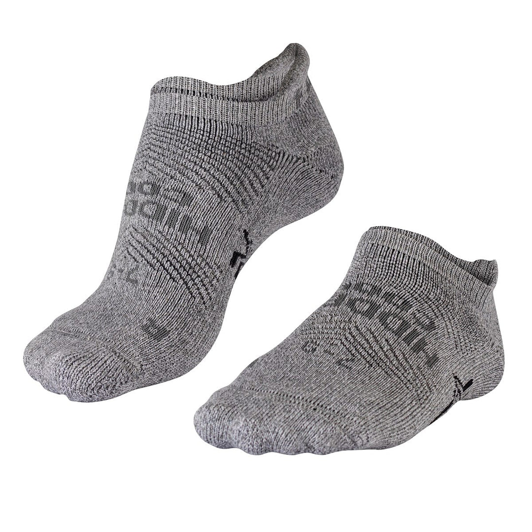 Grey and black Falke Golf Socks with textured pattern, cushioned heel and toe
