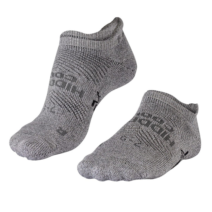Grey and black Falke Golf Socks with textured pattern, cushioned heel and toe