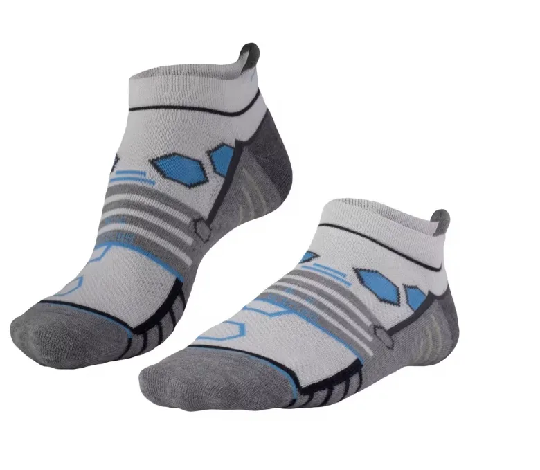 [PE808034] SOCKS FALKE SILVER CUSHION RUNNER